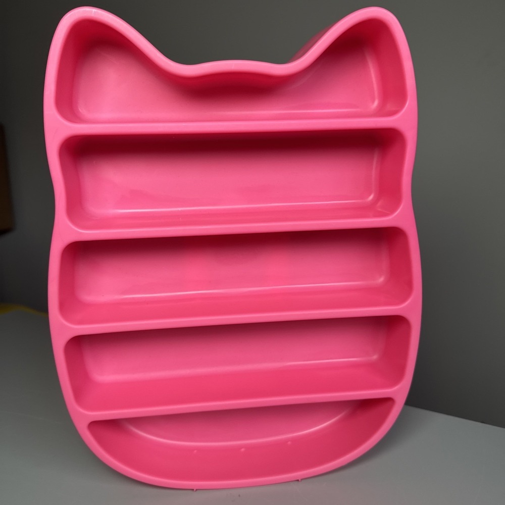 Squishville by Original Squishmallows Play and Display Storage Pink